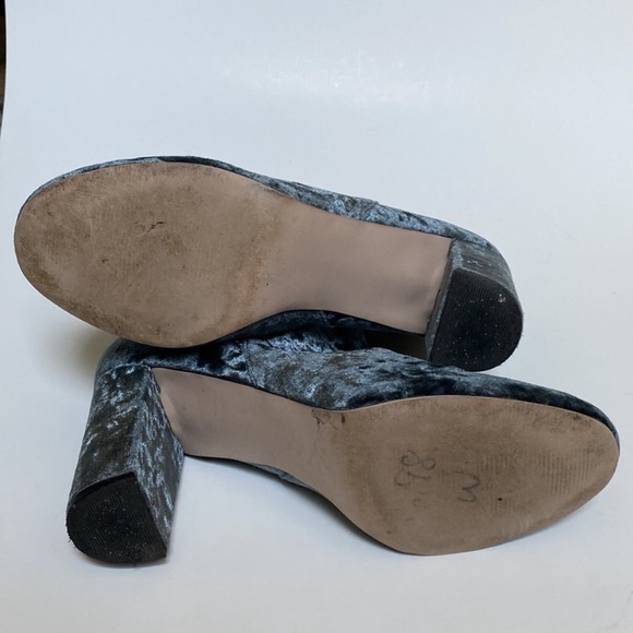 ASOS Crushed Velvet Ankle Boots - Picture 3 of 7